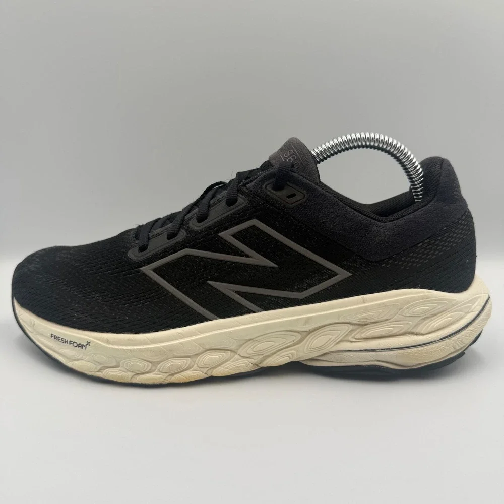 New Balance Fresh Foam X 860 Women Size 9 Black Running Shoes Stability Sneakers